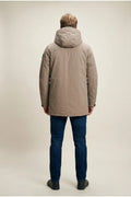 10878613_BLANK_-_BLANK_DUKE_BLANK_JKT_BLANK_M_model_BLANK_2