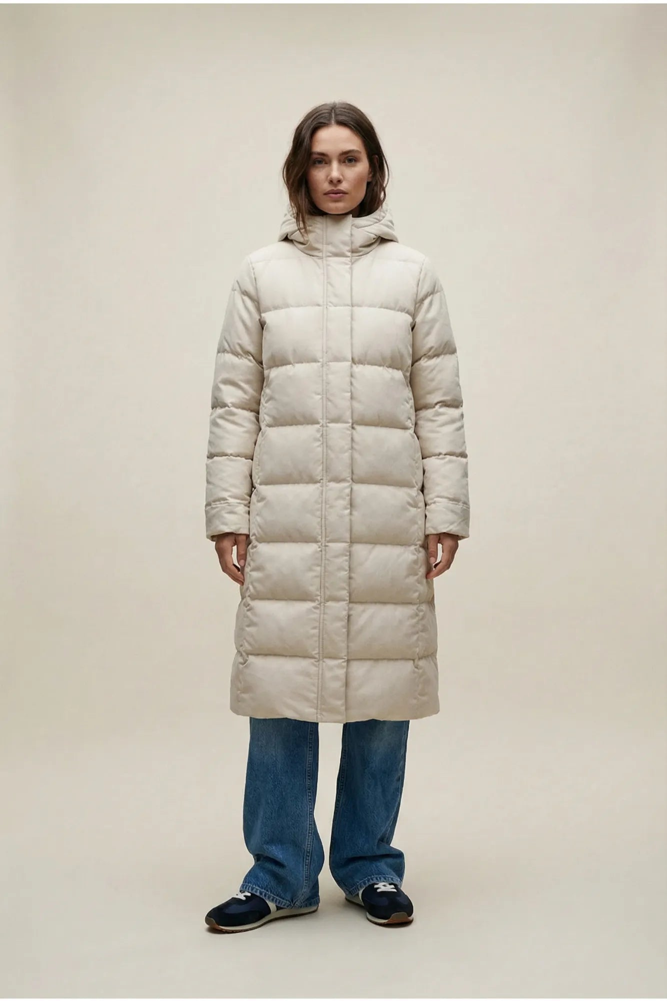 20407140_BLANK_-_BLANK_IVORY_BLANK_JKT_BLANK_W_model_BLANK_1