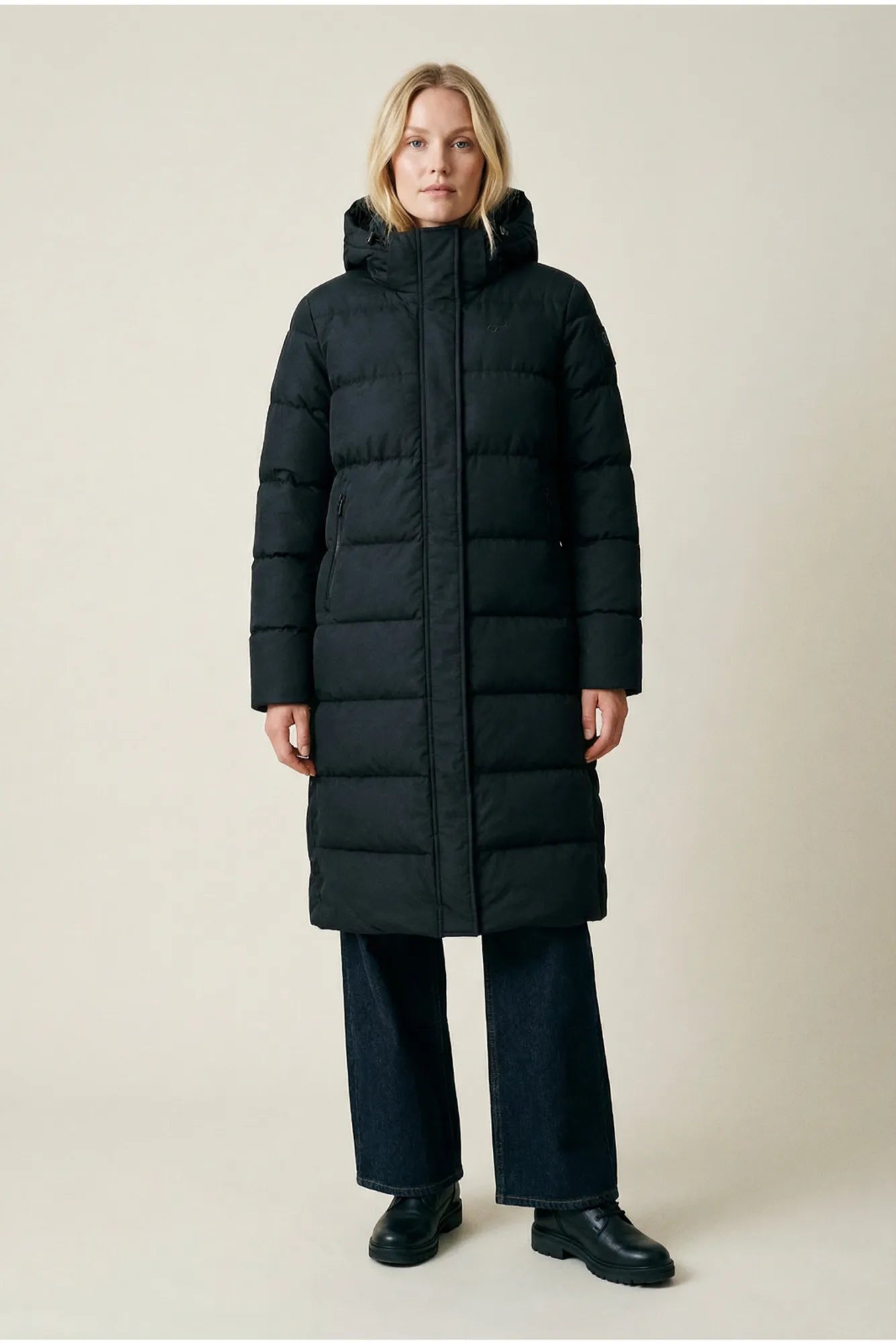 20772500_BLANK_-_BLANK_CLEO_BLANK_JKT_BLANK_W_model_BLANK_1