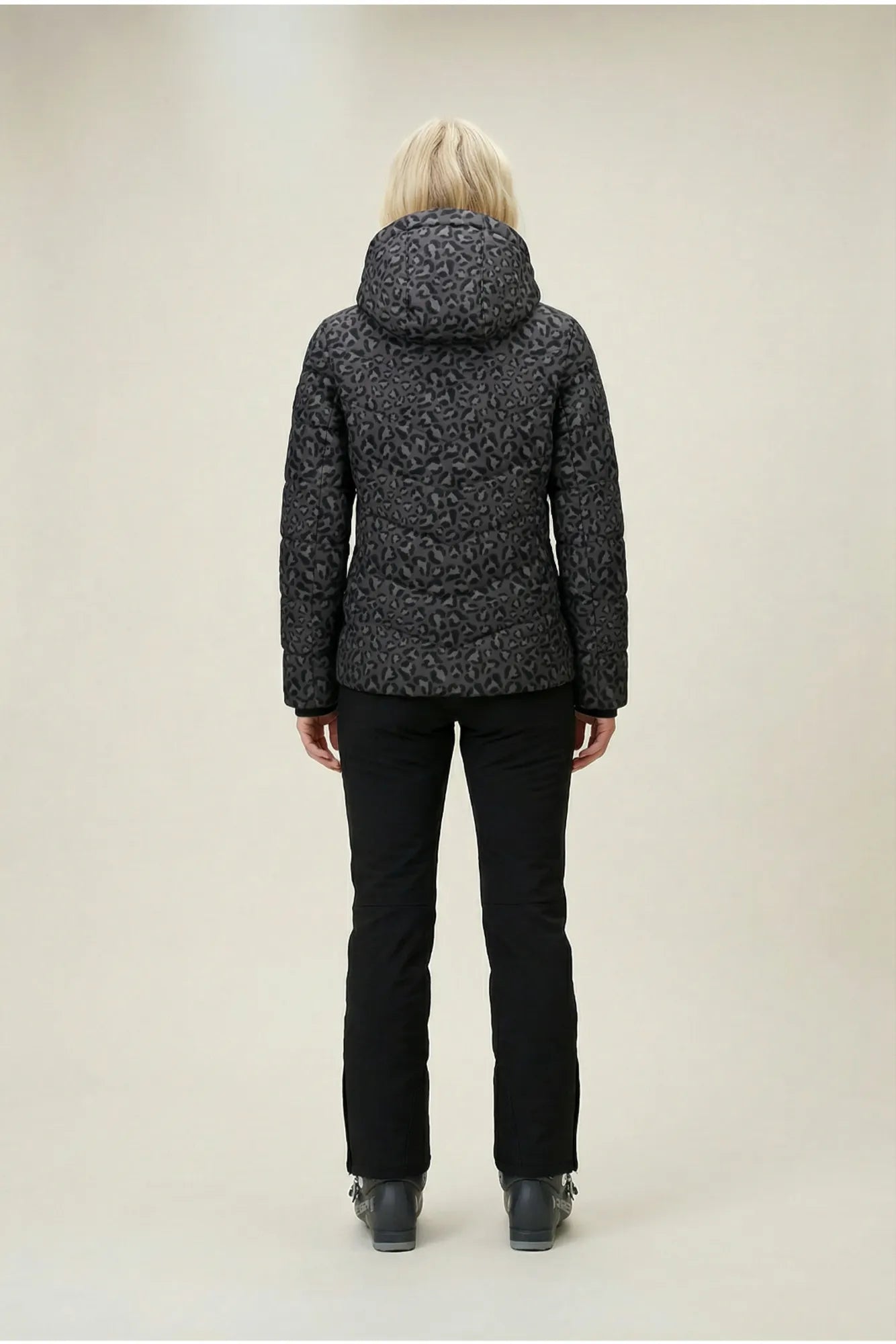 20888597_BLANK_-_BLANK_MOIWA_BLANK_JKT_BLANK_W_model_BLANK_2