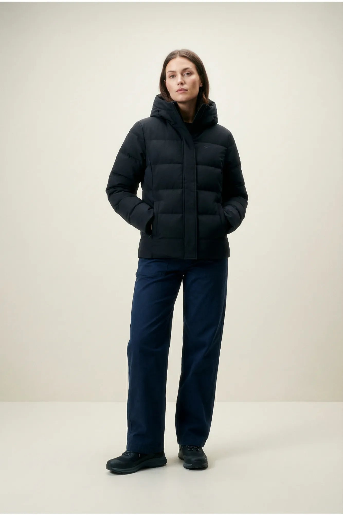 20901500_BLANK_-_BLANK_TEKLA_BLANK_JKT_BLANK_W_model_BLANK_1