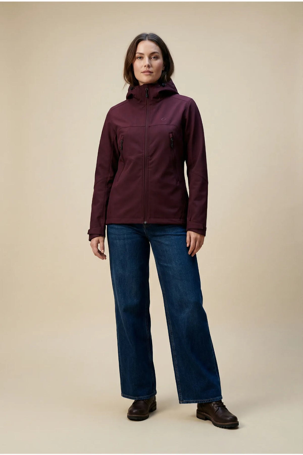 22013899_BLANK_-_BLANK_RAMSAU_BLANK_JKT_BLANK_W_model_BLANK_1