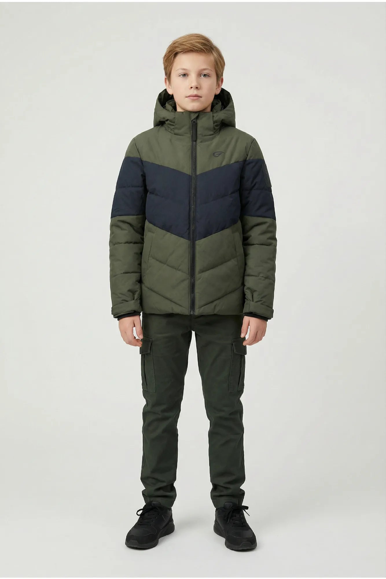 30699211_BLANK_-_BLANK_ARINSAL_BLANK_JKT_BLANK_JR_model_BLANK_1