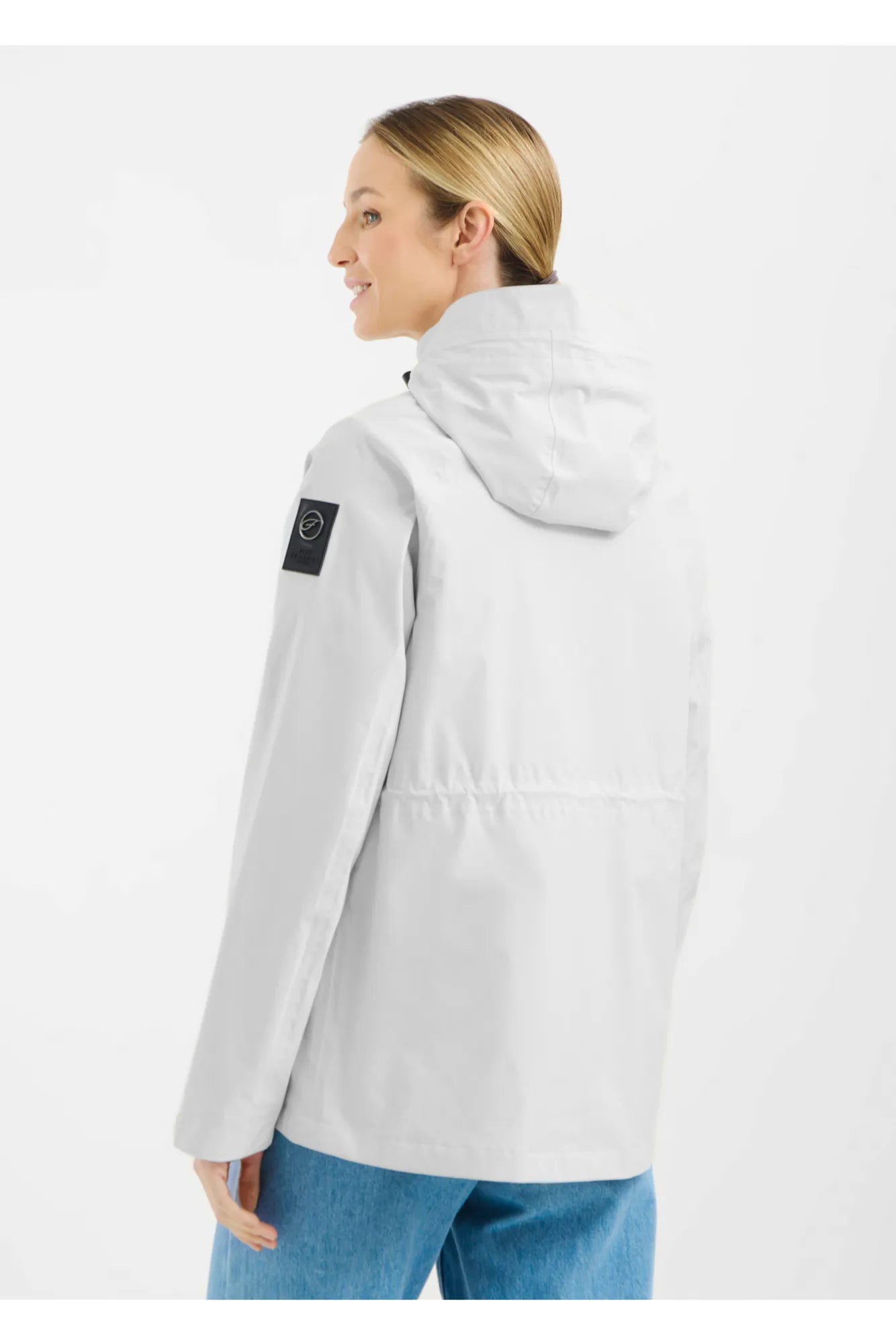 AMBER_BLANK_JKT_BLANK_W_20649_111_60