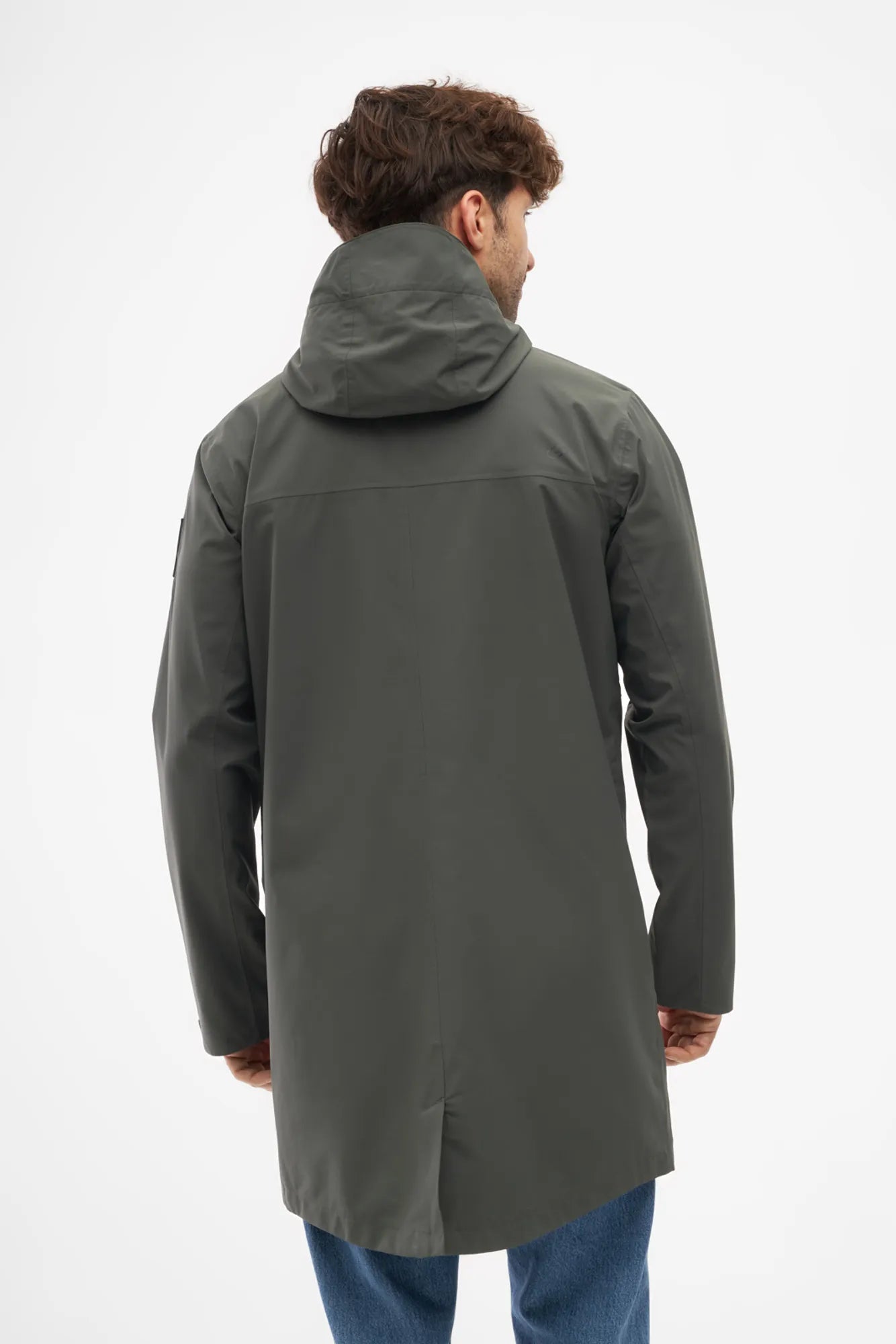 LUIS_BLANK_JKT_BLANK_M_10553_250_240