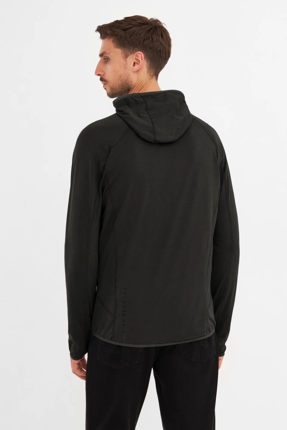 MURRIN_BLANK_JKT_BLANK_M_17046_555_BLACK_132