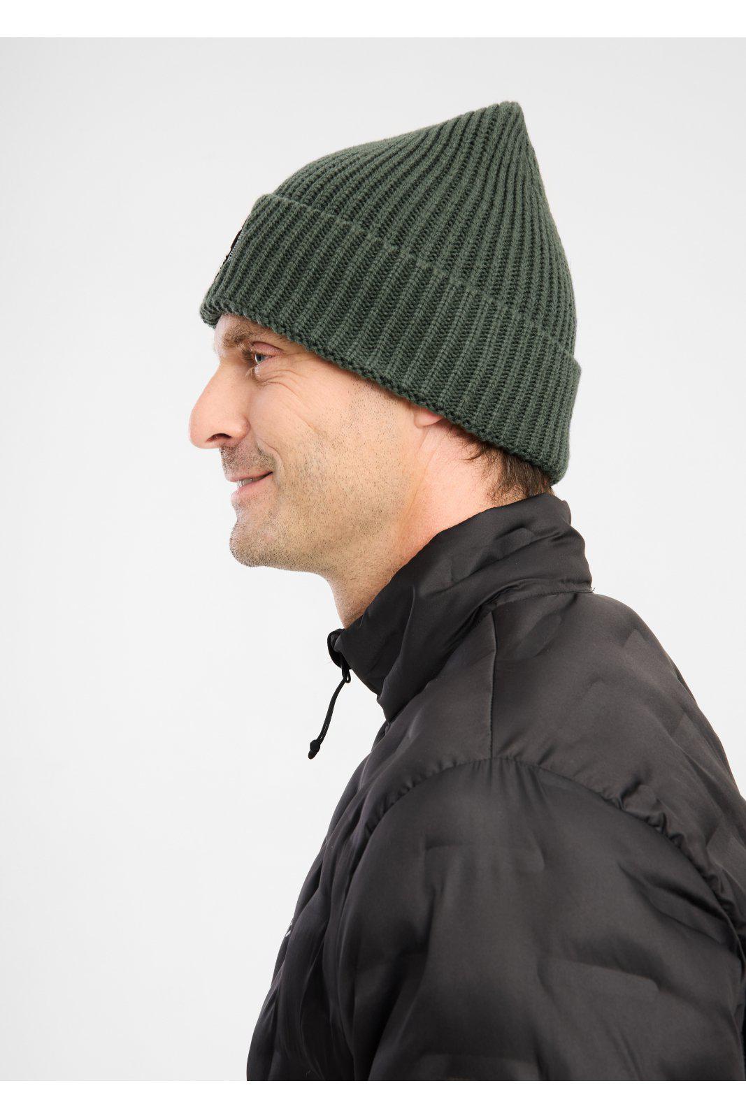 Vetroz_BLANK_beanie_19208_227_green_BLANK_shade_M047-1.jpg