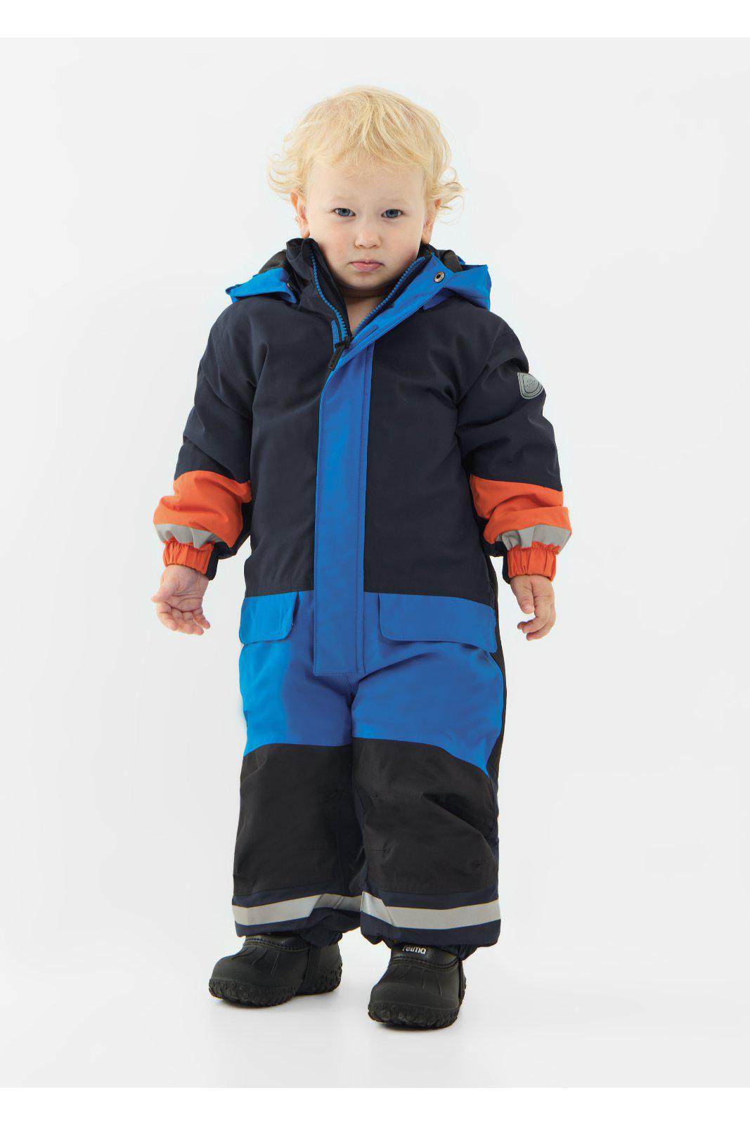 Sillian_BLANK_overall_BLANK_jr_32116_776_skydiver_M058.jpg